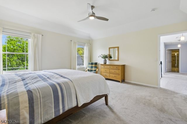 7 Blazure Dr, Bernardsville Boro, NJ 07924