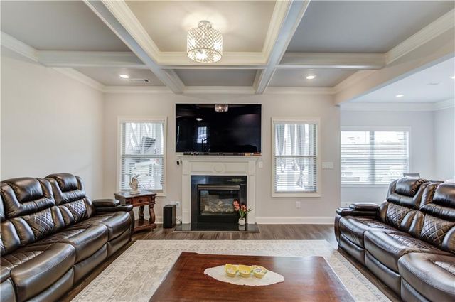 404 Henson Farm Drive, Loganville, GA 30052