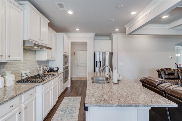 404 Henson Farm Drive, Loganville, GA 30052