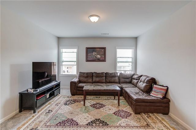 404 Henson Farm Drive, Loganville, GA 30052