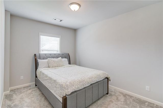 404 Henson Farm Drive, Loganville, GA 30052