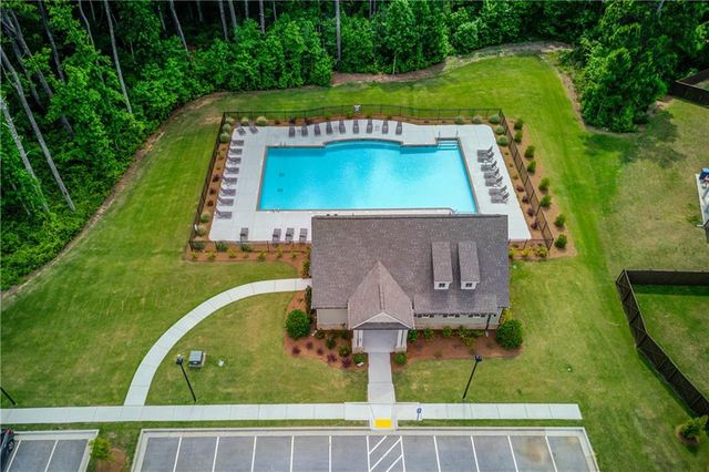 404 Henson Farm Drive, Loganville, GA 30052