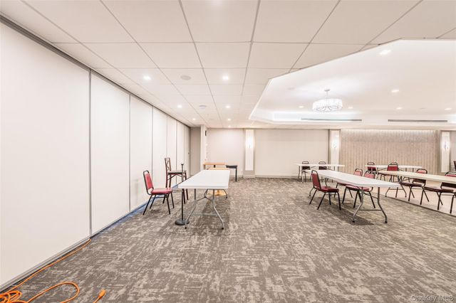 1 Bay Club Drive 11J, Bayside, NY 11360