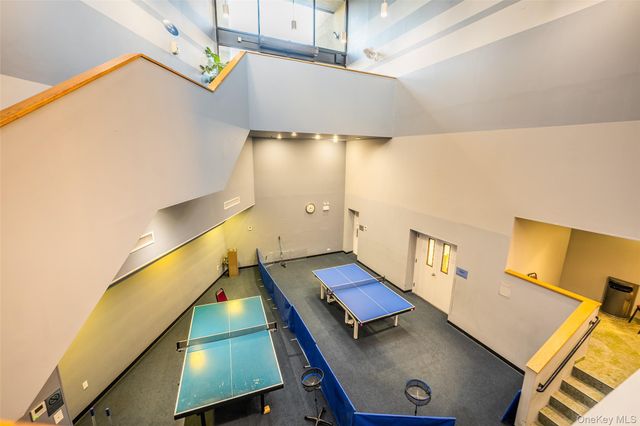 1 Bay Club Drive 11J, Bayside, NY 11360