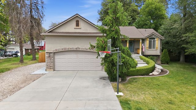 962 N HARRISVILLE RD, Harrisville, UT 84404