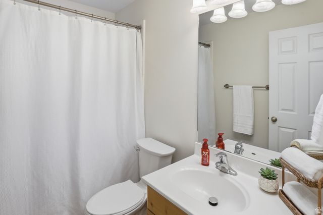 962 N HARRISVILLE RD, Harrisville, UT 84404