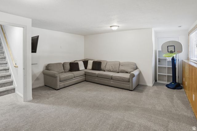 962 N HARRISVILLE RD, Harrisville, UT 84404