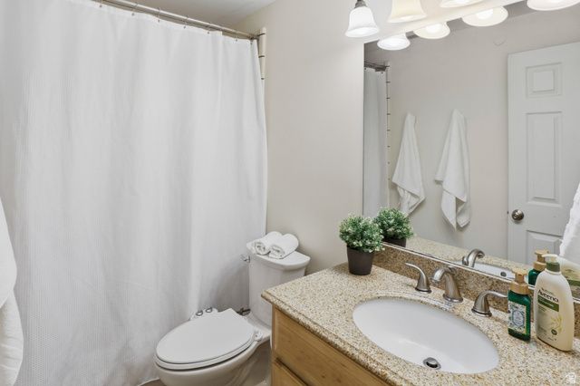 962 N HARRISVILLE RD, Harrisville, UT 84404