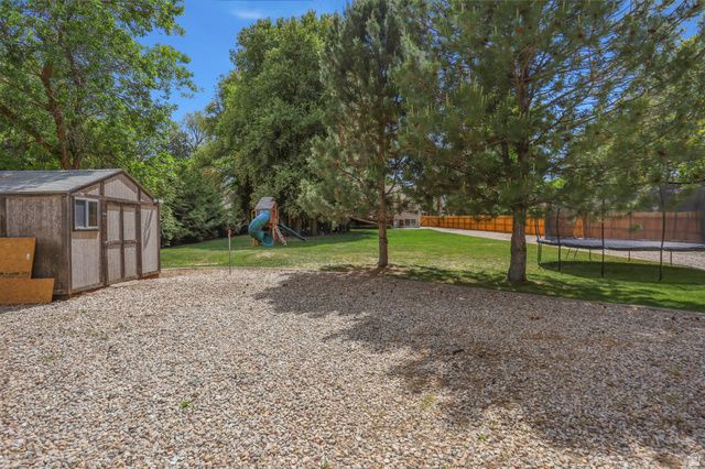 962 N HARRISVILLE RD, Harrisville, UT 84404