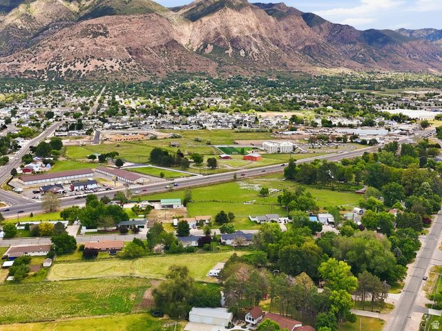 962 N HARRISVILLE RD, Harrisville, UT 84404