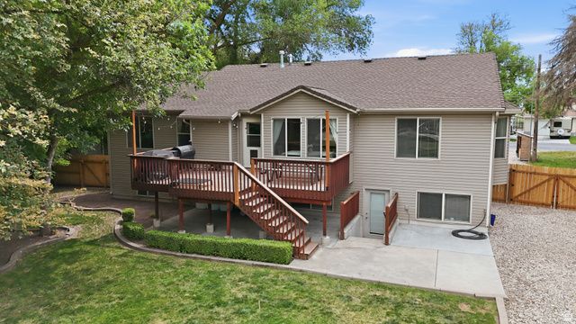 962 N HARRISVILLE RD, Harrisville, UT 84404