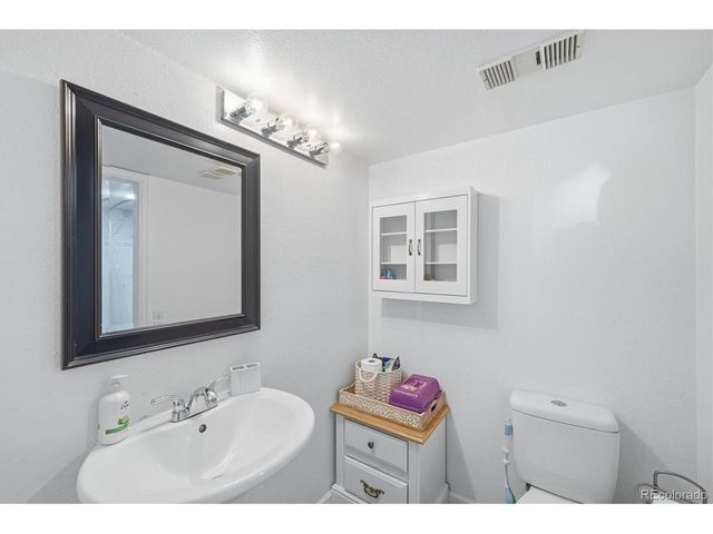 13902 E Stanford Cir A06, Aurora, CO 80015