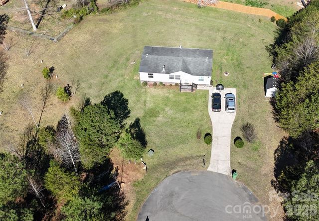 4106 Olga Court, Dallas, NC 28034