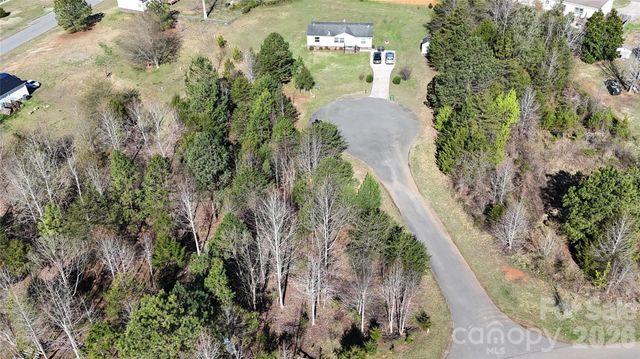 4106 Olga Court, Dallas, NC 28034