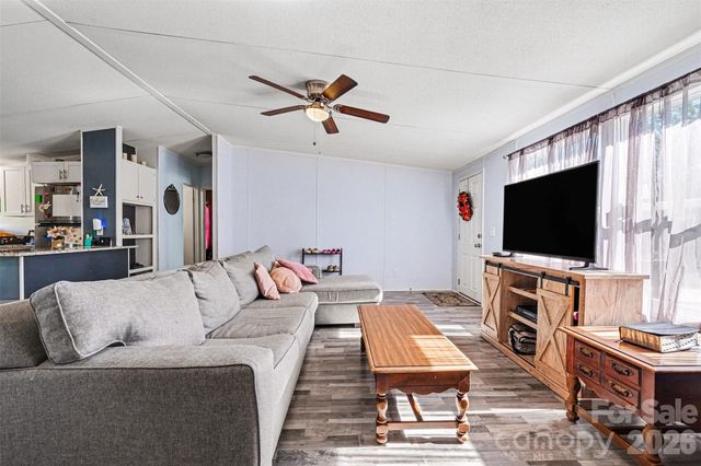 4106 Olga Court, Dallas, NC 28034