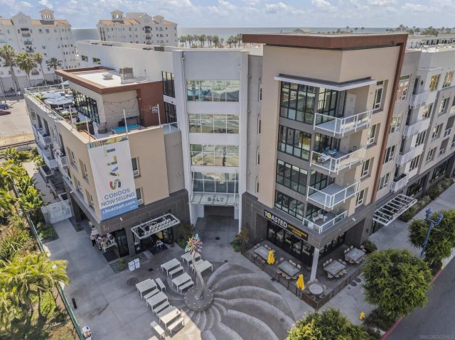 355 N Cleveland Street 304, Oceanside, CA 92054