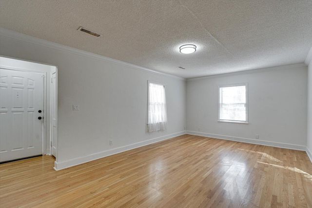 112 Bales Avenue, Chattanooga, TN 37412