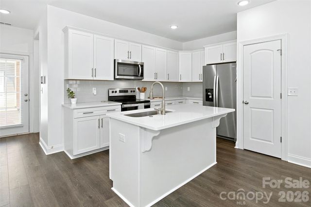 26 Walnut Springs Drive, Asheville, NC 28804