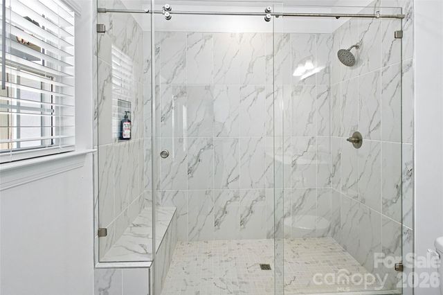 26 Walnut Springs Drive, Asheville, NC 28804