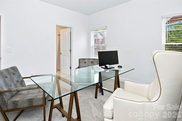 26 Walnut Springs Drive, Asheville, NC 28804