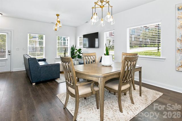 26 Walnut Springs Drive, Asheville, NC 28804
