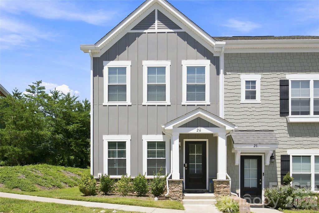 26 Walnut Springs Drive, Asheville, NC 28804
