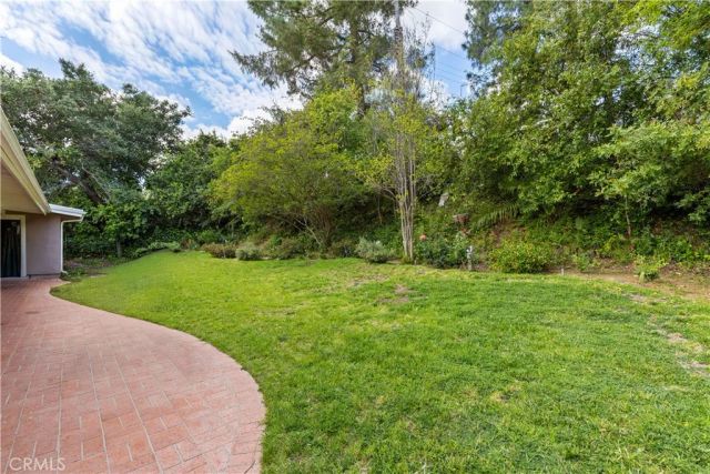 4479 Azalia Drive, Tarzana, CA 91356