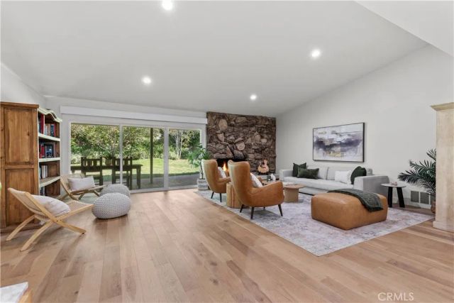 4479 Azalia Drive, Tarzana, CA 91356