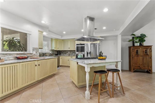 4479 Azalia Drive, Tarzana, CA 91356