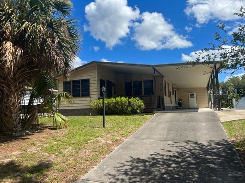 712 Devon DRIVE, The Villages, FL 32159