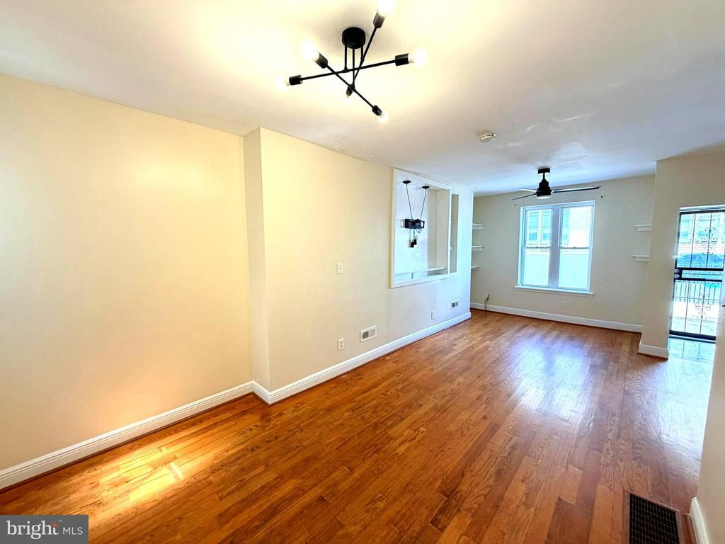 2122 MCCLELLAN ST, PHILADELPHIA, PA 19145 — photo 4
