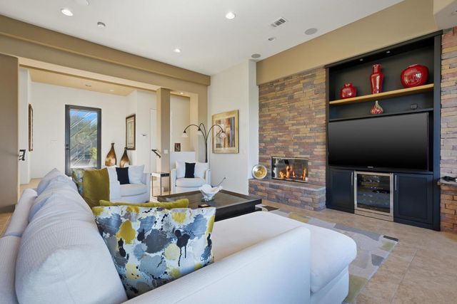 79610 Via Sin Cuidado, La Quinta, CA 92253