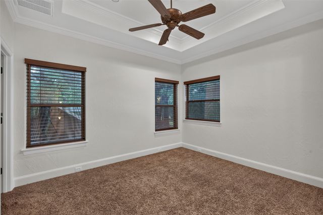 416 Forest Lane, Gun Barrel City, TX 75156