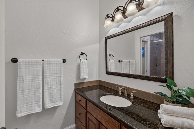 416 Forest Lane, Gun Barrel City, TX 75156