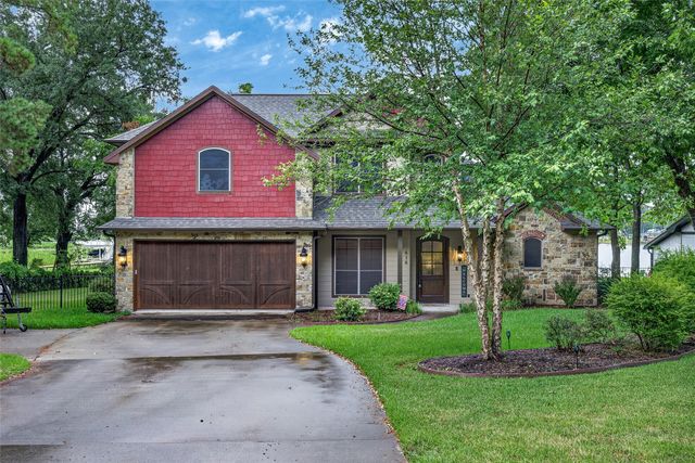416 Forest Lane, Gun Barrel City, TX 75156