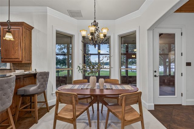 416 Forest Lane, Gun Barrel City, TX 75156
