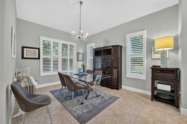 10212 JULIA ISLES AVENUE, Oxford, FL 34484