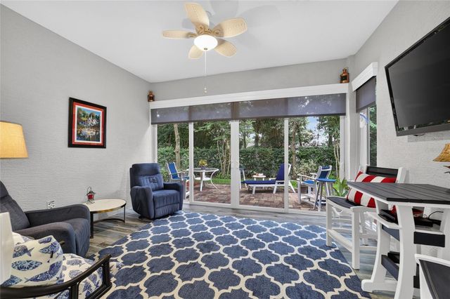 10212 JULIA ISLES AVENUE, Oxford, FL 34484