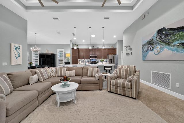 10212 JULIA ISLES AVENUE, Oxford, FL 34484