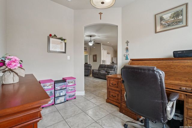 495 Pecan, New Braunfels, TX 78130