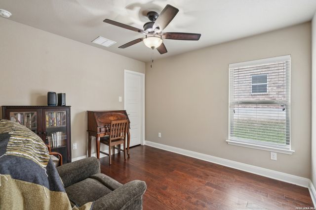 495 Pecan, New Braunfels, TX 78130