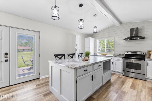 5905 Ohio Street, Berkey, OH 43504