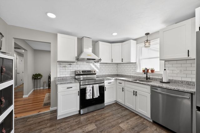 13 Mcauliffe Rd, Randolph, MA 02368