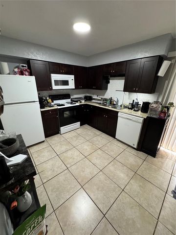 4003 WOODFERN DRIVE C2, Orlando, FL 32839