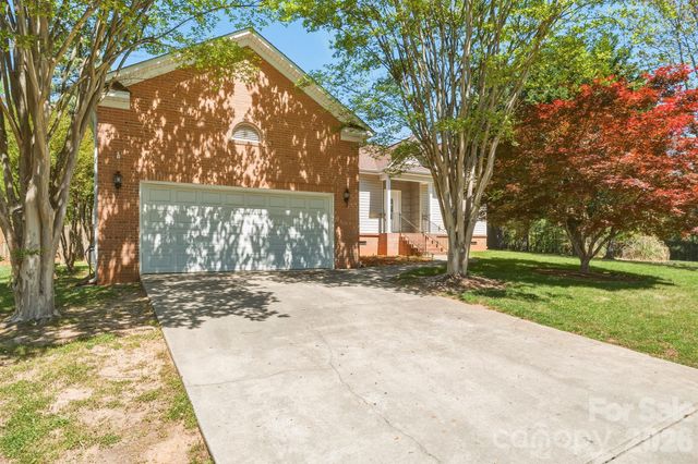 104 Sea Trail Drive 31, Mooresville, NC 28117