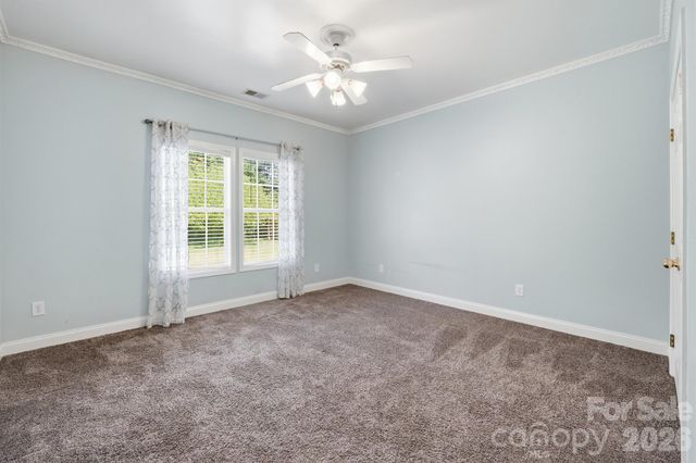 104 Sea Trail Drive 31, Mooresville, NC 28117