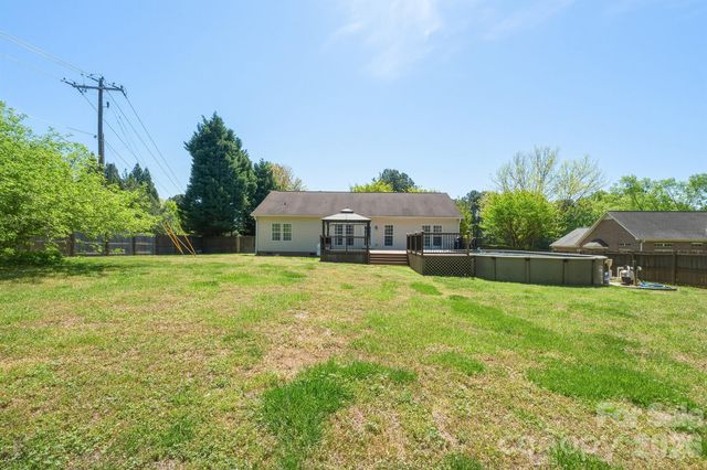 104 Sea Trail Drive 31, Mooresville, NC 28117
