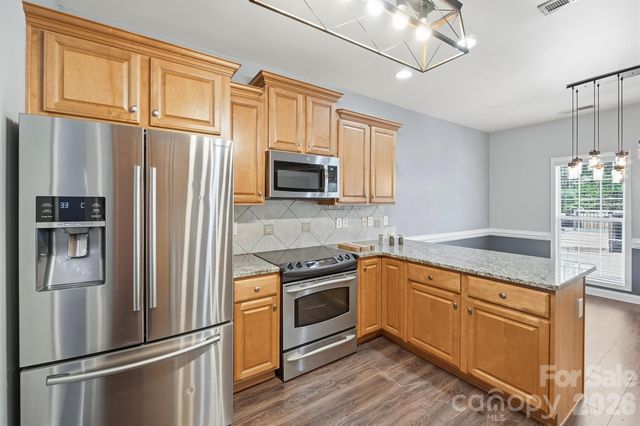 104 Sea Trail Drive 31, Mooresville, NC 28117