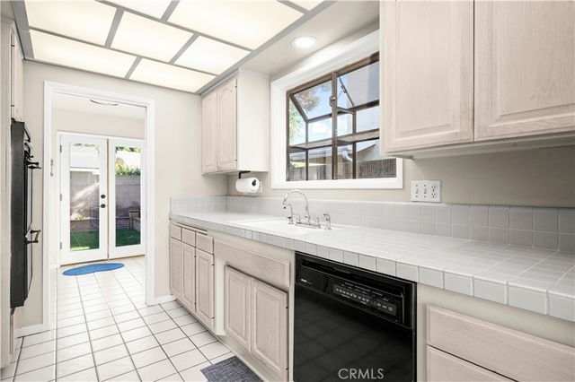 3440 Lama Avenue, Long Beach, CA 90808