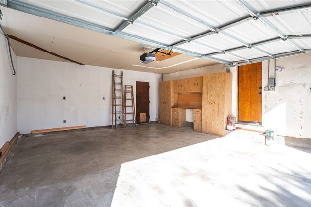 3440 Lama Avenue, Long Beach, CA 90808